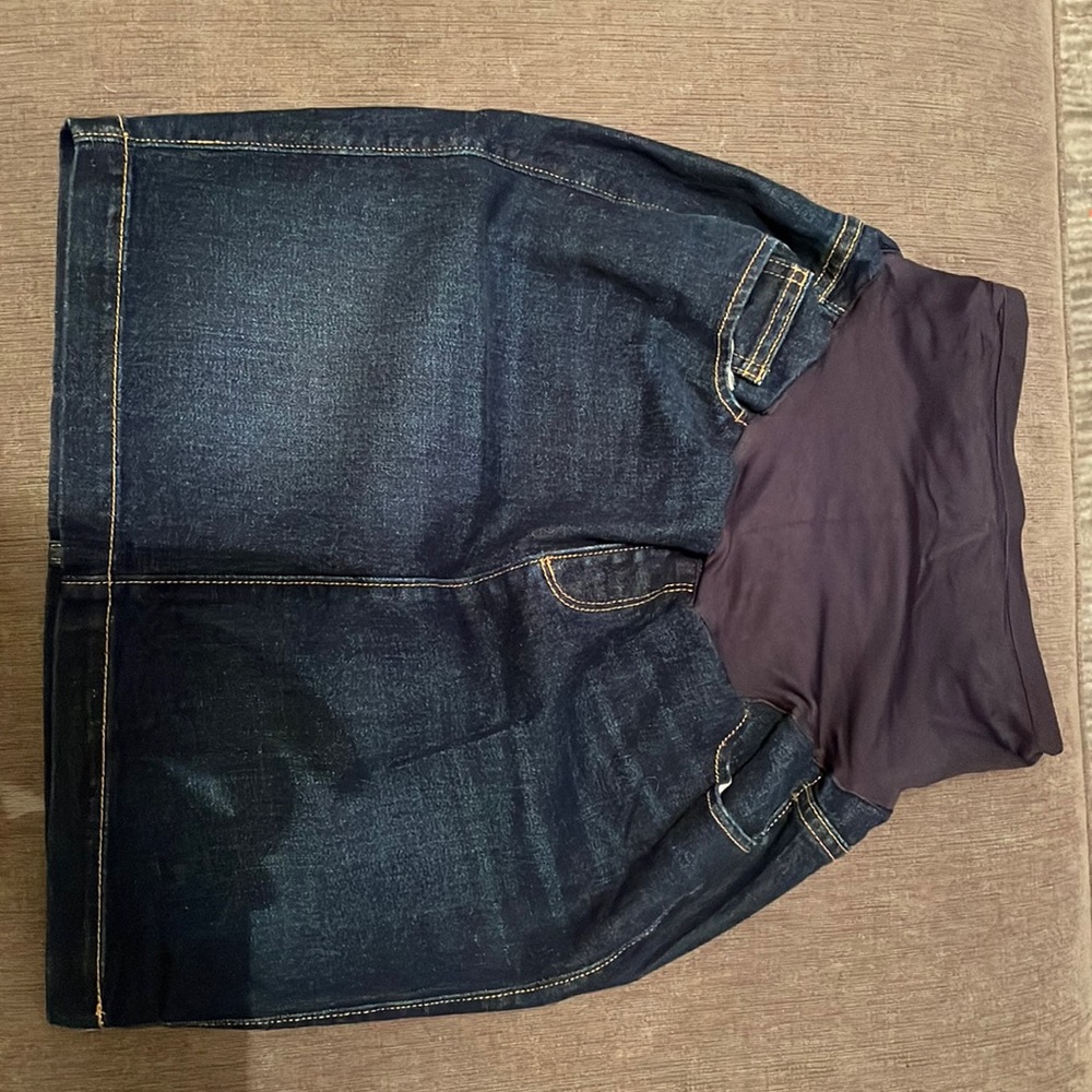 Maternity denim skirt